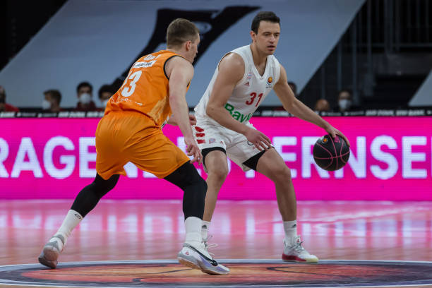 成员都能够 成员都能够